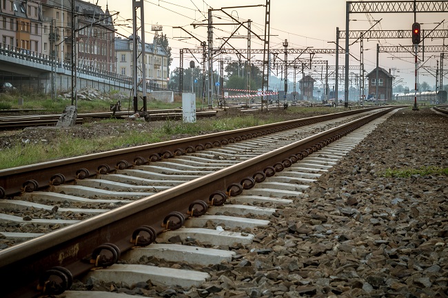 Urządzenia i przejazdy kolejowe